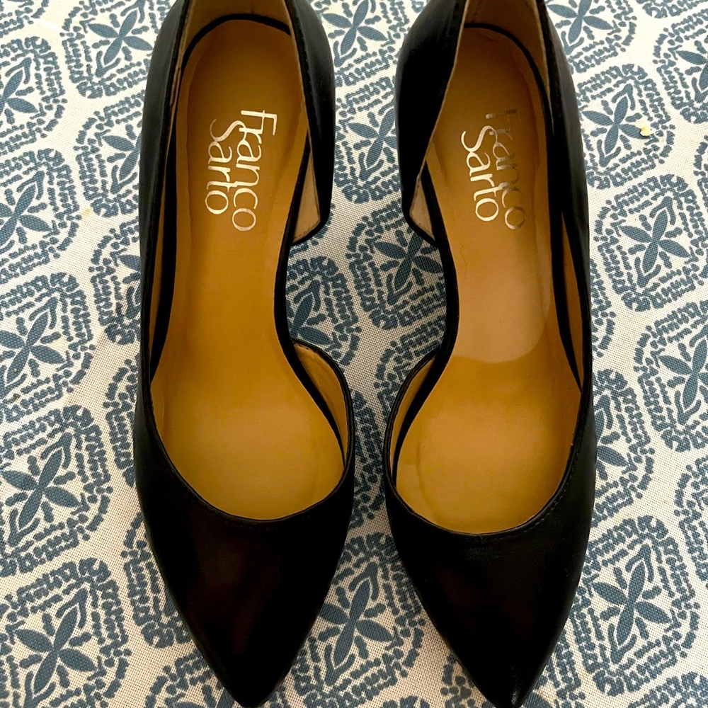 Black Wedges size 5